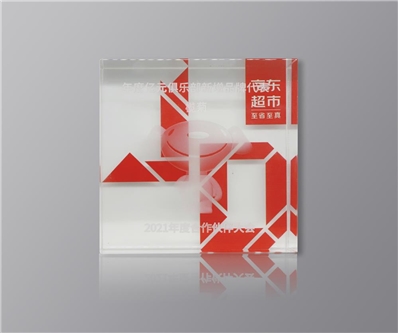 欖菊—源自植物力量，科技護衛(wèi)健康 2021京東超市年度億元俱樂部品牌代表